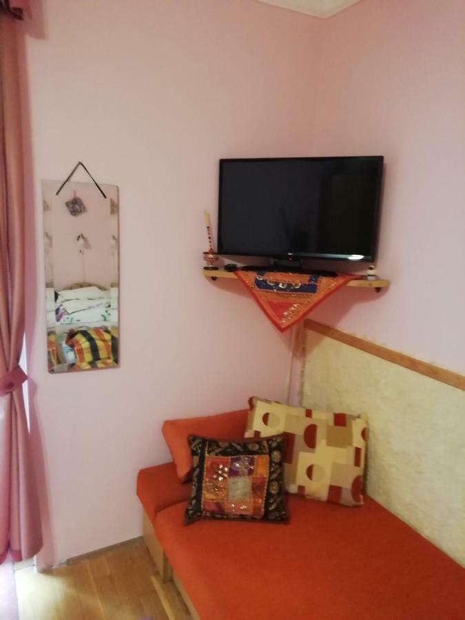 Gyoengyvirag Ueduelo - Mario Apartman 哈卡尼 外观 照片
